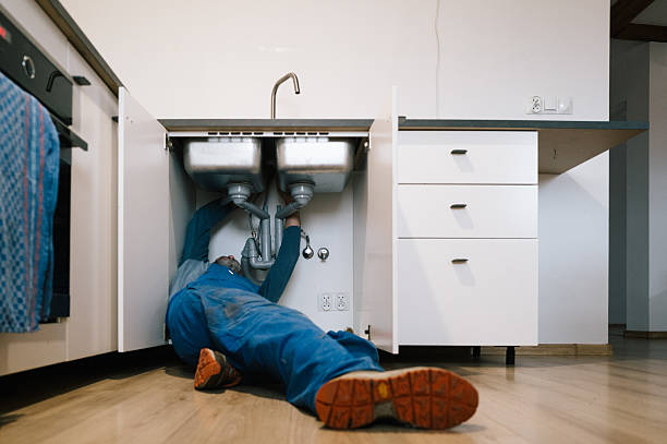 Professional Leak Detection technician working in Rego Park, NY